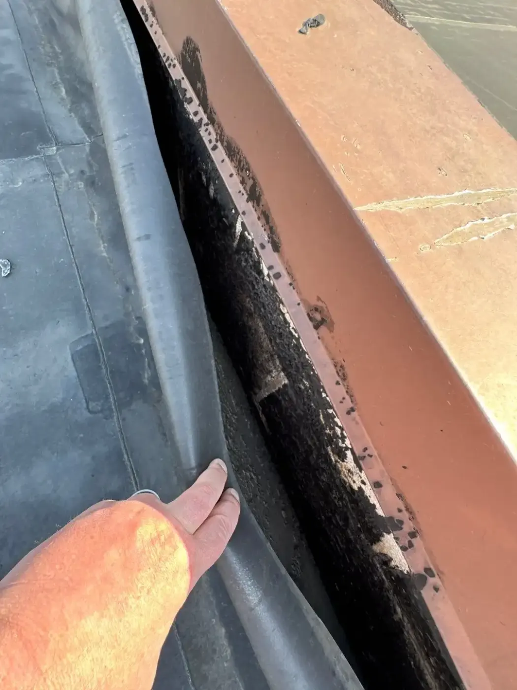 Manufacturer-certified roof installation in Jonesboro