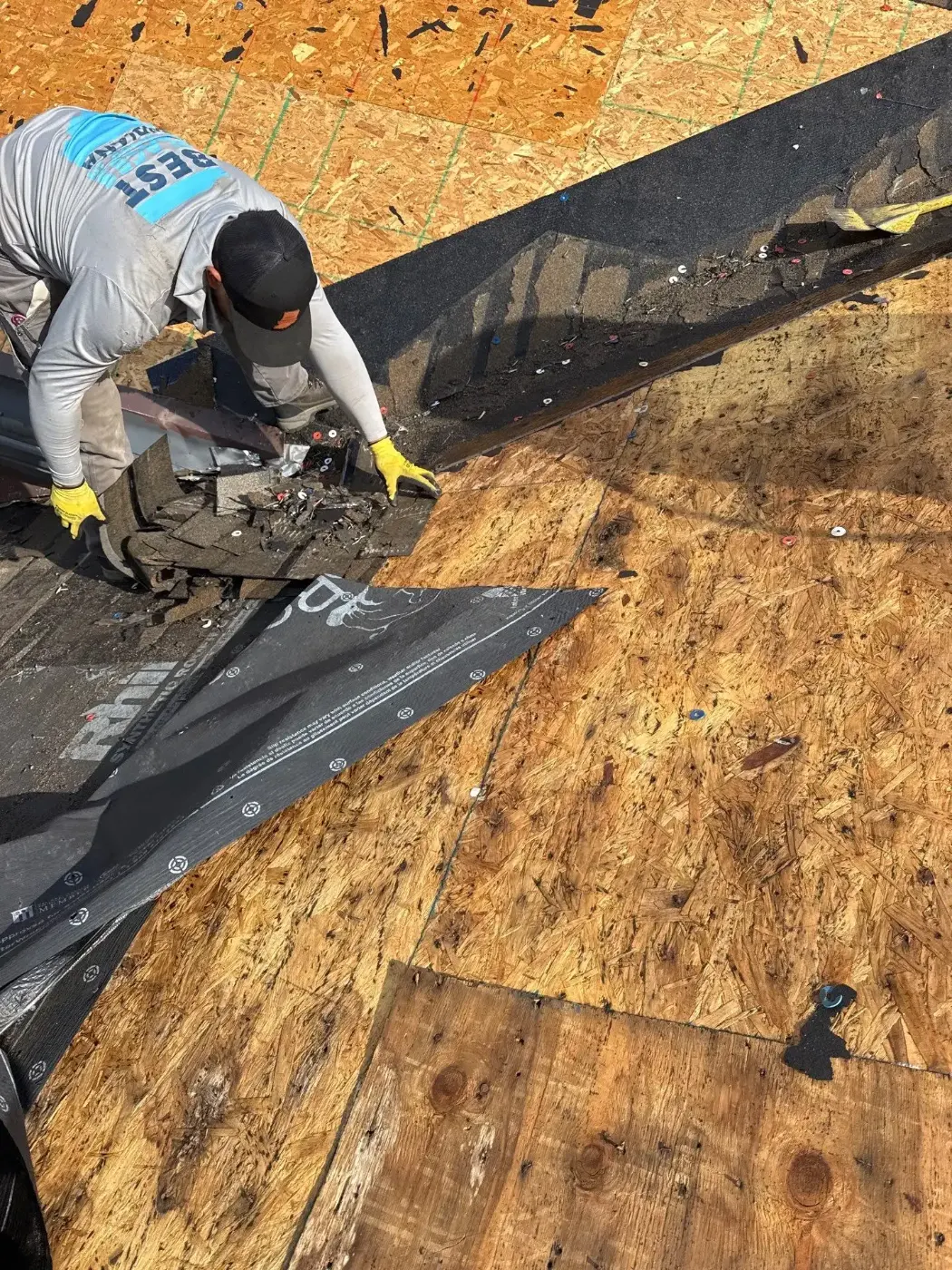 Tarping and dry-in on a Jonesboro commercial roof